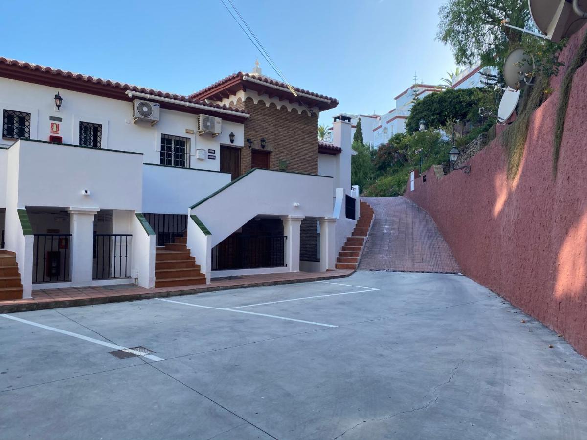 Apartamento Con Vistas Al Mar Nerja Luaran gambar